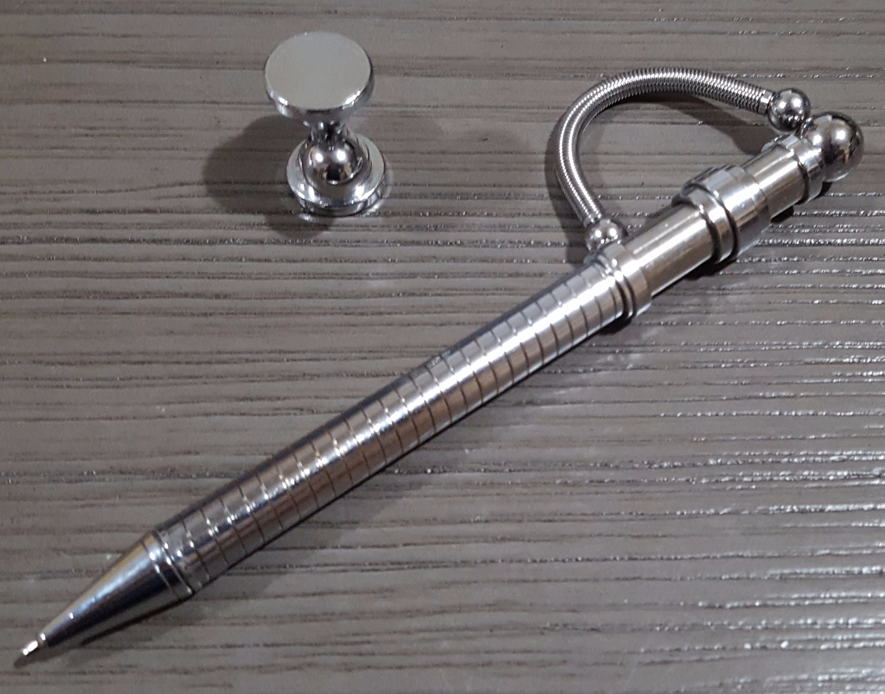 fidget-pen.jpg